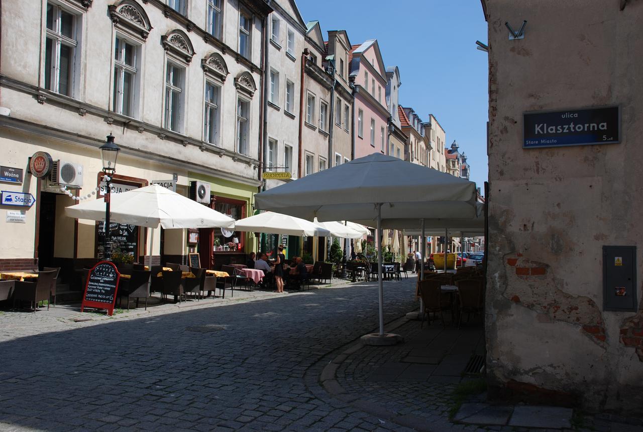 FOLK Hostel Poznań Buitenkant foto