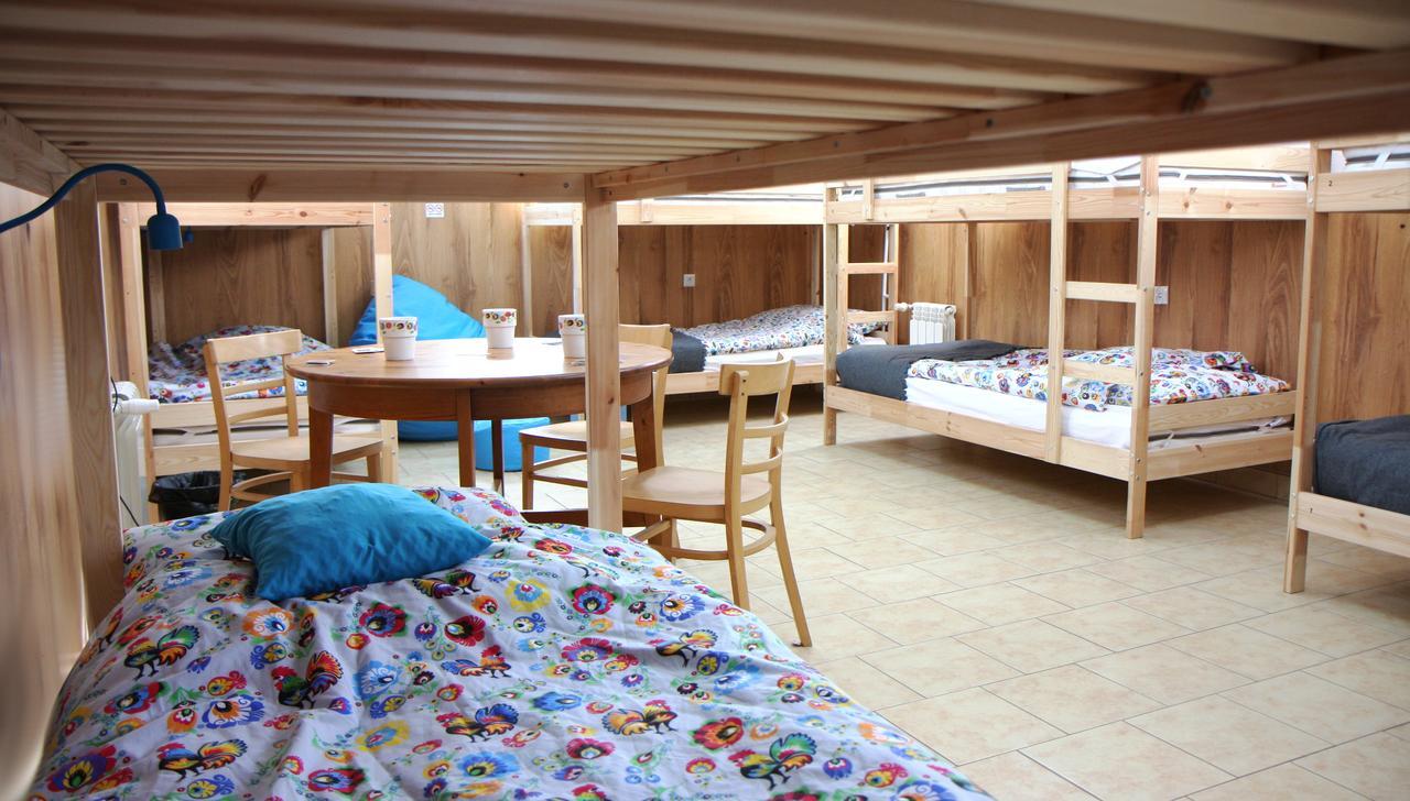 FOLK Hostel Poznań Buitenkant foto